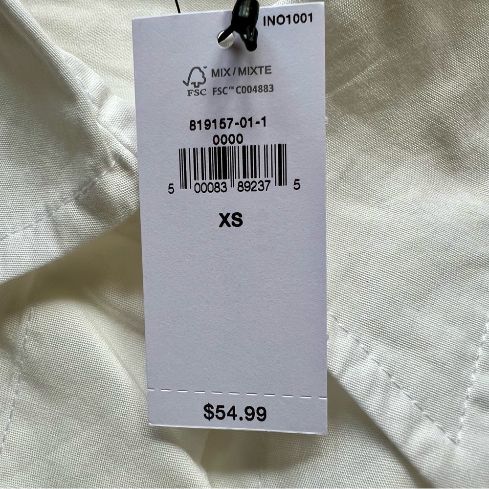 NWT! Banana Republic Classic button down longer length sleeveless shirt XSmall - Picture 3 of 6